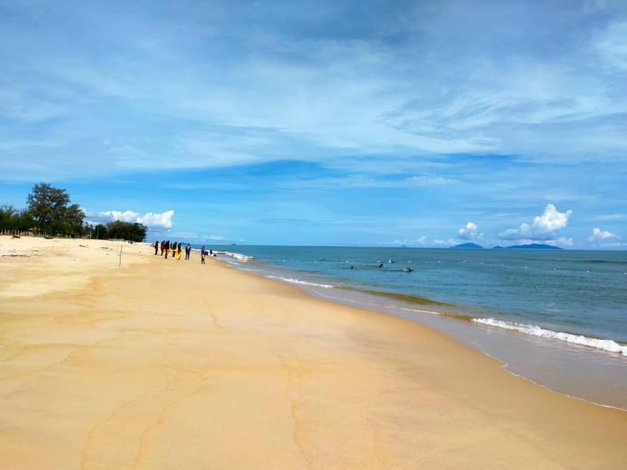 Rembulan Escape Bell Tent 2 Kampung Penarik ภายนอก รูปภาพ